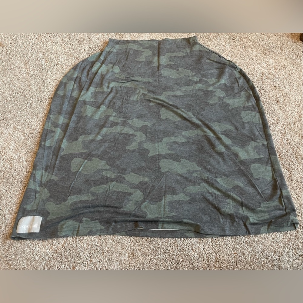 Copper pearl nursing/ car seat cover
